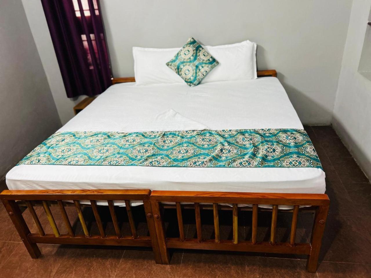 Era Heritage Inn Кожикод Екстериор снимка